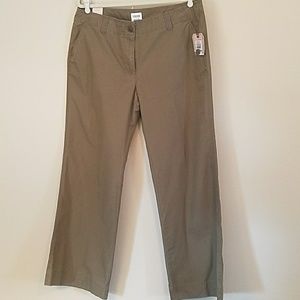 Izod jean pants in olive color